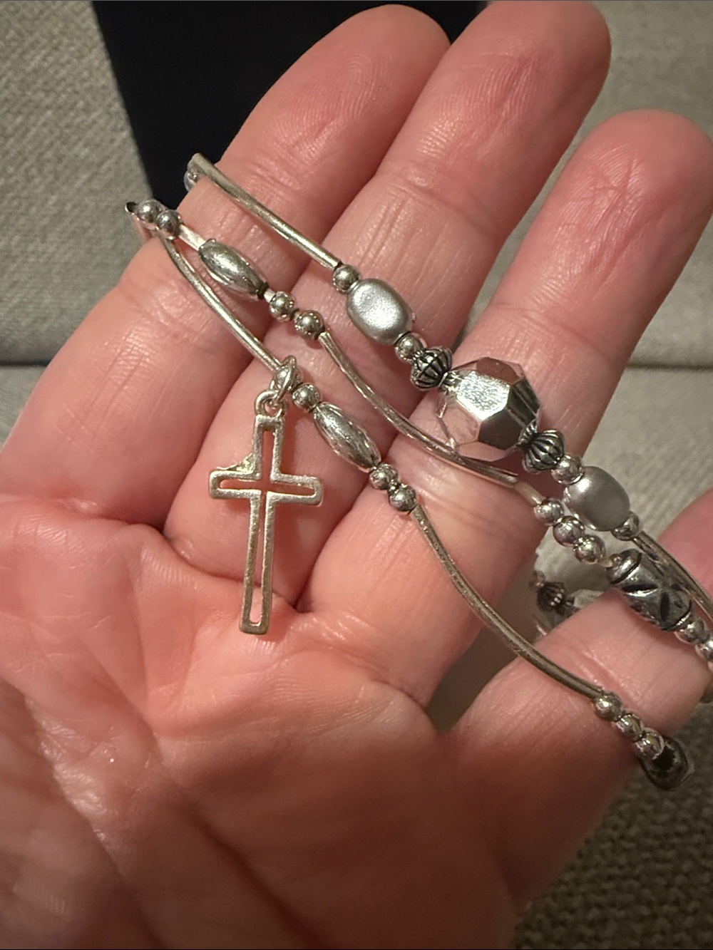 5/$25 cross stretch Bracelet